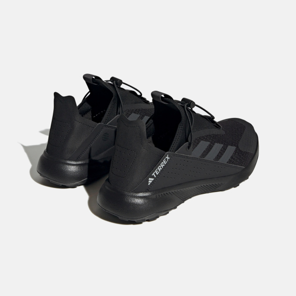 Кроссовки TERREX VOYAGER 21 SLIPON H.RDY M (RU 41.5 UK 9 USm 9.5 СМ 26.7; core black/carbon/footwear white)